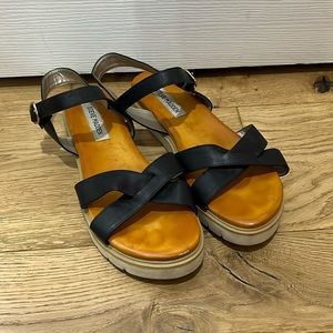 Steve Madden Black Strap Sandals Size 40